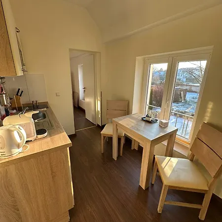 Messeapartments - Komfortabel Uebernachten Und In 3 Fahr- Bzw 15 Gehminuten Zur Messe דירה