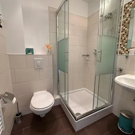 Messeapartments - Komfortabel Uebernachten Und In 3 Fahr- Bzw 15 Gehminuten Zur Messe * לייפציג