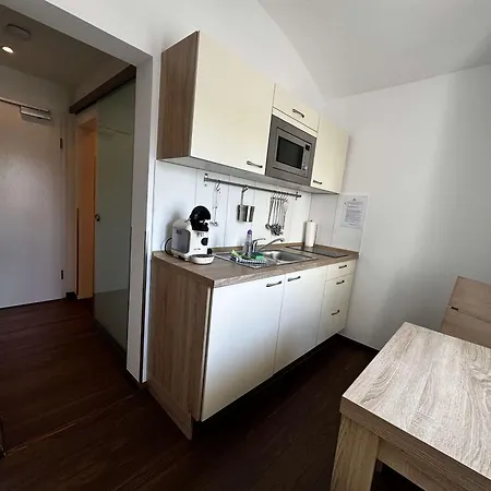 Messeapartments - Komfortabel Uebernachten Und In 3 Fahr- Bzw 15 Gehminuten Zur Messe דירה
